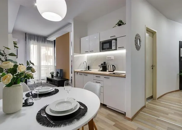 Premium At Madach Square * Budapest
