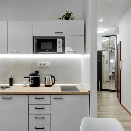 Premium At Madach Square Budapest
